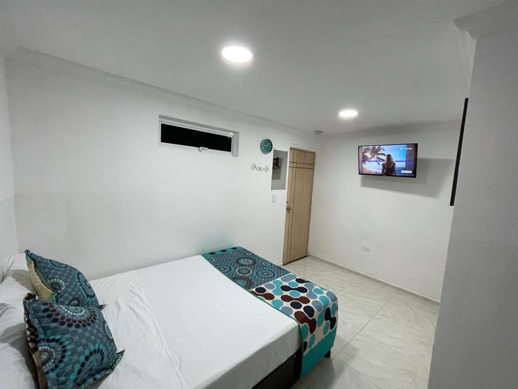 Hotel Eterna Primavera Medellin Exterior photo
